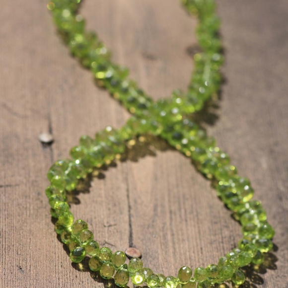 Handcrafted Natural Peridot Necklace 14k Solid Yellow Gold , August Birthstone - Picture 5 of 12
